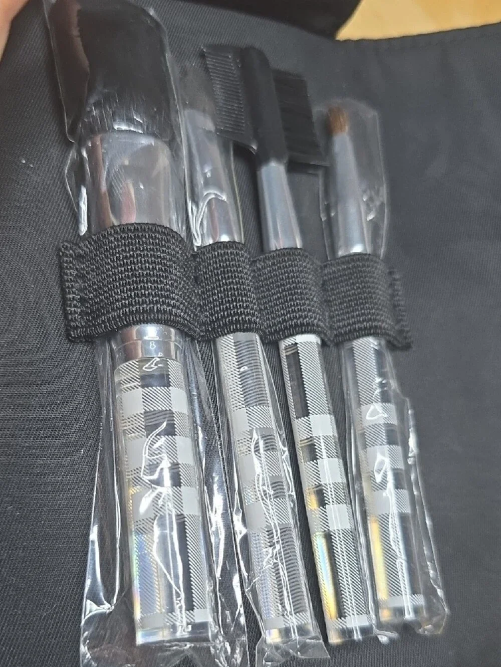 Burberry Fragrances Travel Makeup Brush Set